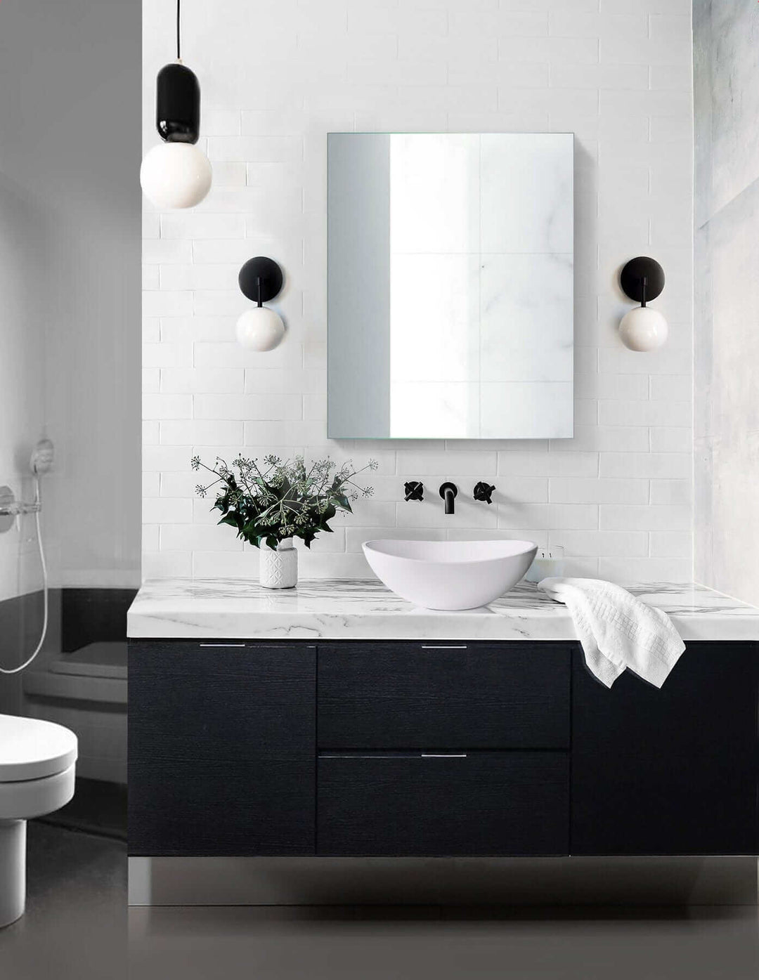 Krugg Plaza Medicine Cabinet