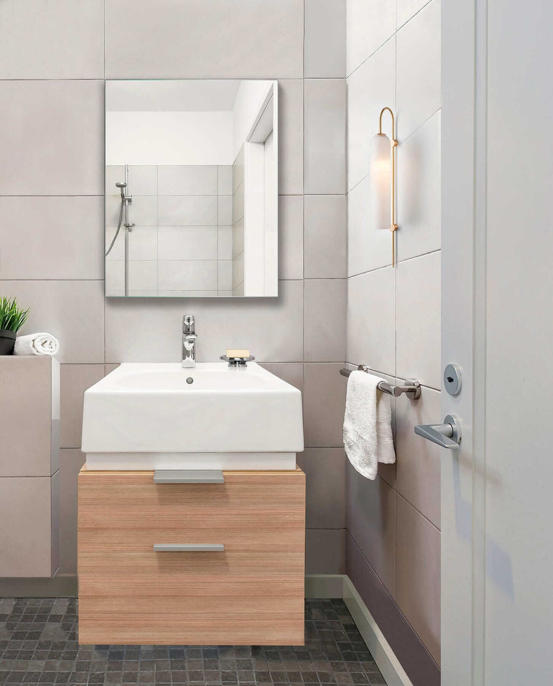 Krugg Plaza Medicine Cabinet