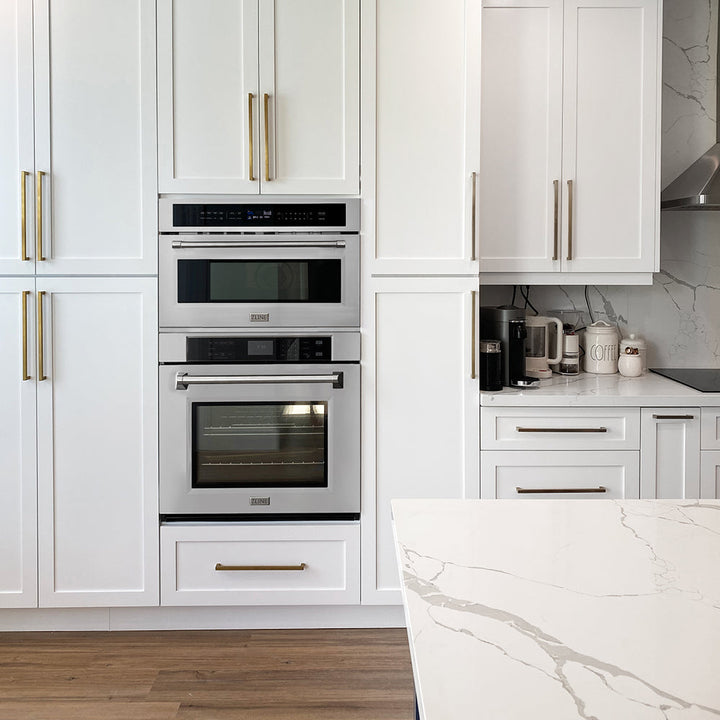ZLINE 30 in. Professional True Convection Single Wall Oven with Air Fry and Self Clean in Stainless Steel, Open Box-Excellent Condition