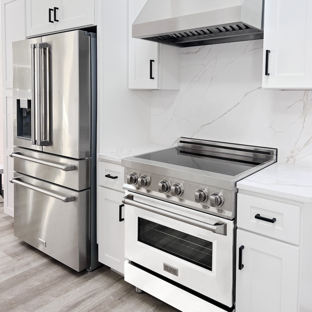 ZLINE 30 in. 4.0 cu. ft. Legacy Induction Range with 4 Element Cooktop and Electric Oven in Stainless Steel and White Matte Door, Open Box-Excellent Condition