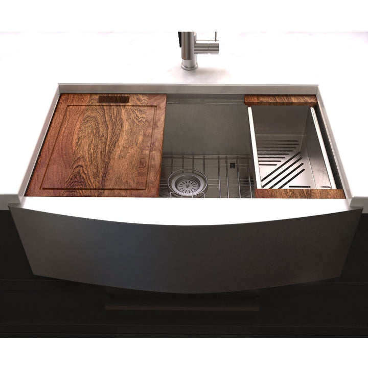 ZLINE 33 in. Moritz Farmhouse Apron Mount Single Bowl Stainless Steel Kitchen Sink with Bottom Grid and Accessories (SLSAP-33)