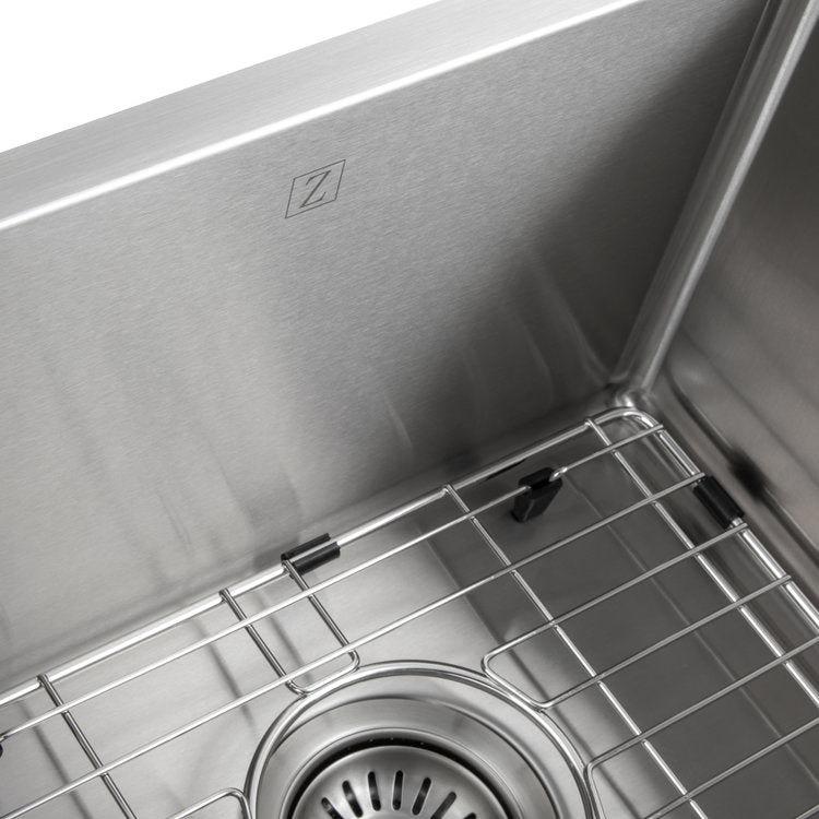 ZLINE 33 in. Anton Undermount Double Bowl Stainless Steel Kitchen Sink with Bottom Grid (SR50D-33)