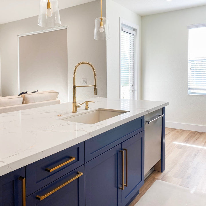 ZLINE Autograph Edition Sierra Pull Down Spring Single Handle Kitchen Faucet in Polished Gold (SRA-KF-PG)