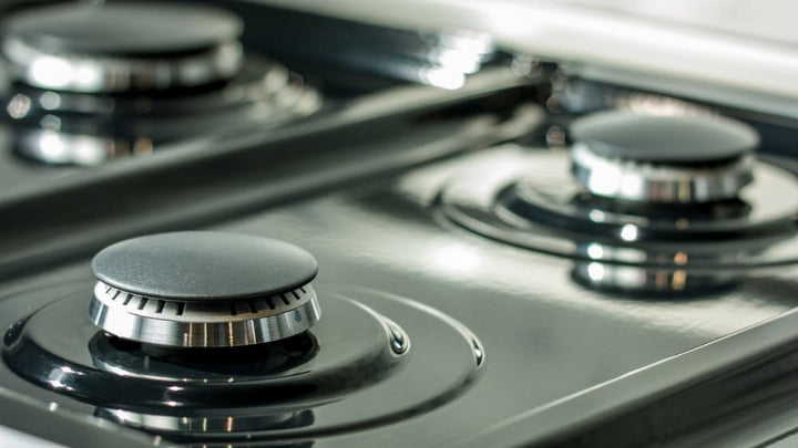 Professional Gas on Gas Range in Stainless Steel with White Matte Door (RG-WM-30) ZLINE 30 in.