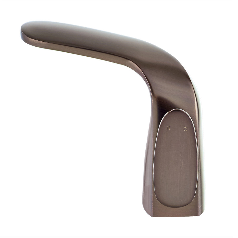 Chateau Single Hole, Single-Handle, Bathroom Faucet in Oil Rubbed Bronze