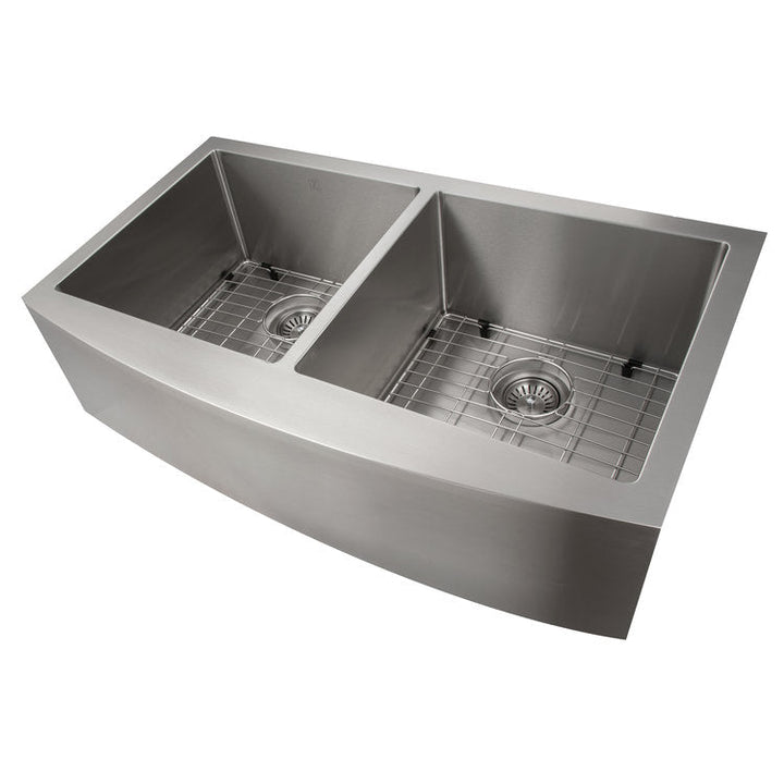 ZLINE 36 in. Niseko Farmhouse Apron Mount Double Bowl Stainless Steel Kitchen Sink with Bottom Grid, SA50D-36