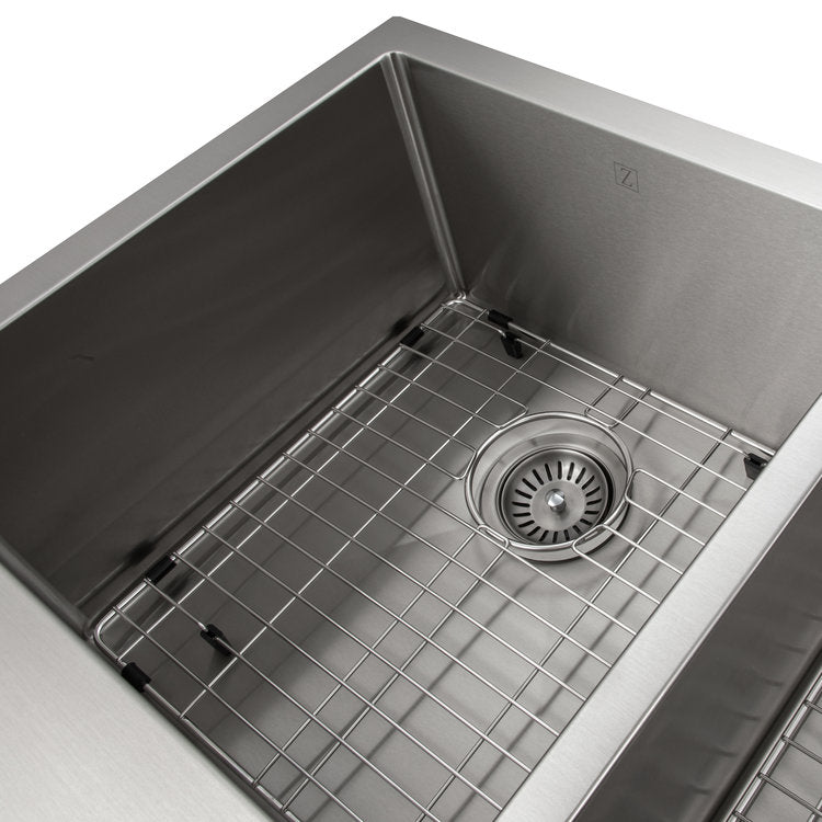 ZLINE 36 in. Niseko Farmhouse Apron Mount Double Bowl Stainless Steel Kitchen Sink with Bottom Grid, SA50D-36