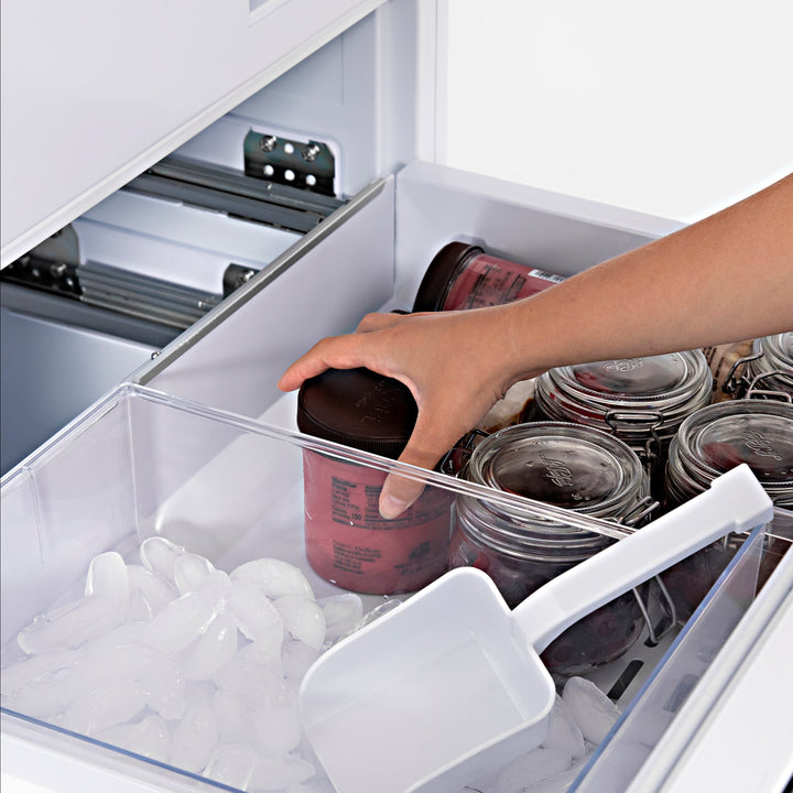 ZLINE 30 in. 16.1 cu. ft. Panel Ready Built-In Bottom Freezer Refrigerator with Water Dispenser and Ice Maker, Open Box-Excellent Condition