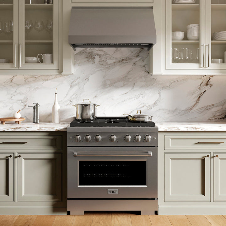 ZLINE 36 in. 5.2 cu. ft. Paramount Gas Range with 6 Burner Cooktop and Convection Gas Oven in Stainless Steel, Open Box-Excellent Condition