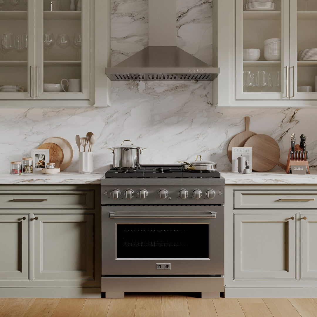 ZLINE 36" Paramount Gas Range with 6 Burner Cooktop and Convection Gas Oven in Stainless Steel 5.2 cu. ft.