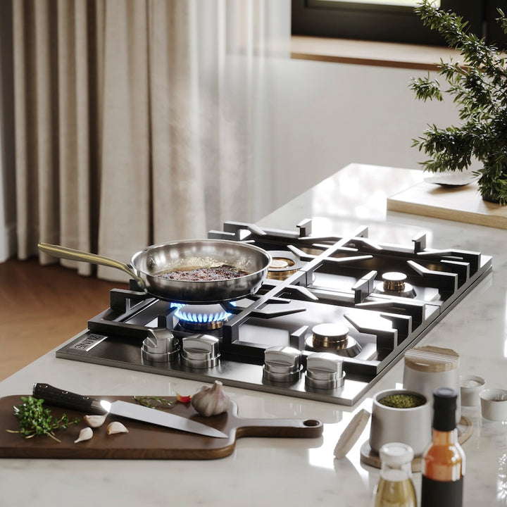 ZLINE 30 in. Gas Cooktop with 4 Brass Burners and Black Porcelain Top (RC-BR-30-PBT)