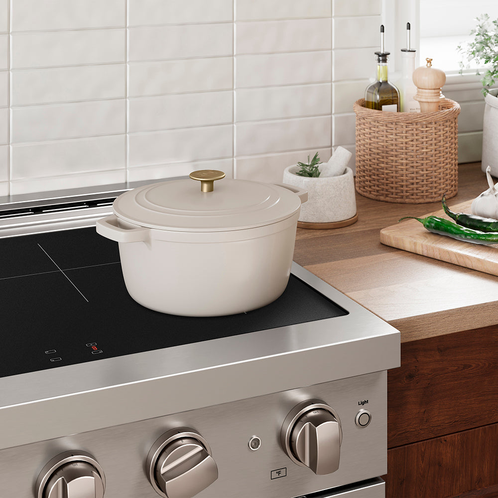 ZLINE 30 in. 4.2 cu. ft. Paramount Induction Range with 4 Element Cooktop and Electric Convection Oven in Stainless Steel, Open Box-Excellent Condition