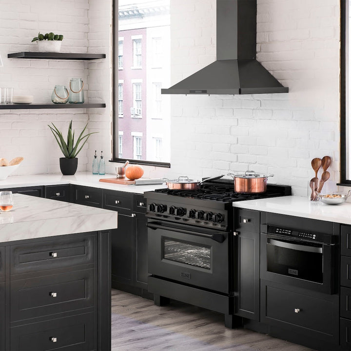 ZLINE 36 in. 4.6 cu. ft. Legacy Dual Fuel Range with 6 Burner Gas Cooktop and Electric Convection Oven in Black Stainless Steel, Open Box-Excellent Condition