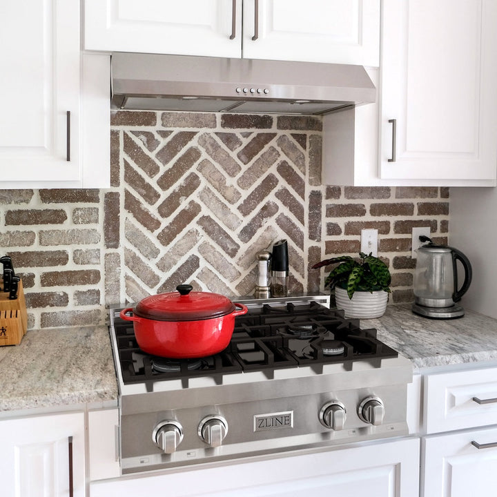 ZLINE 30 in. Legacy Gas Rangetop with 4 Burners and Porcelain Cooktop in Stainless Steel, Open Box-Excellent Condition