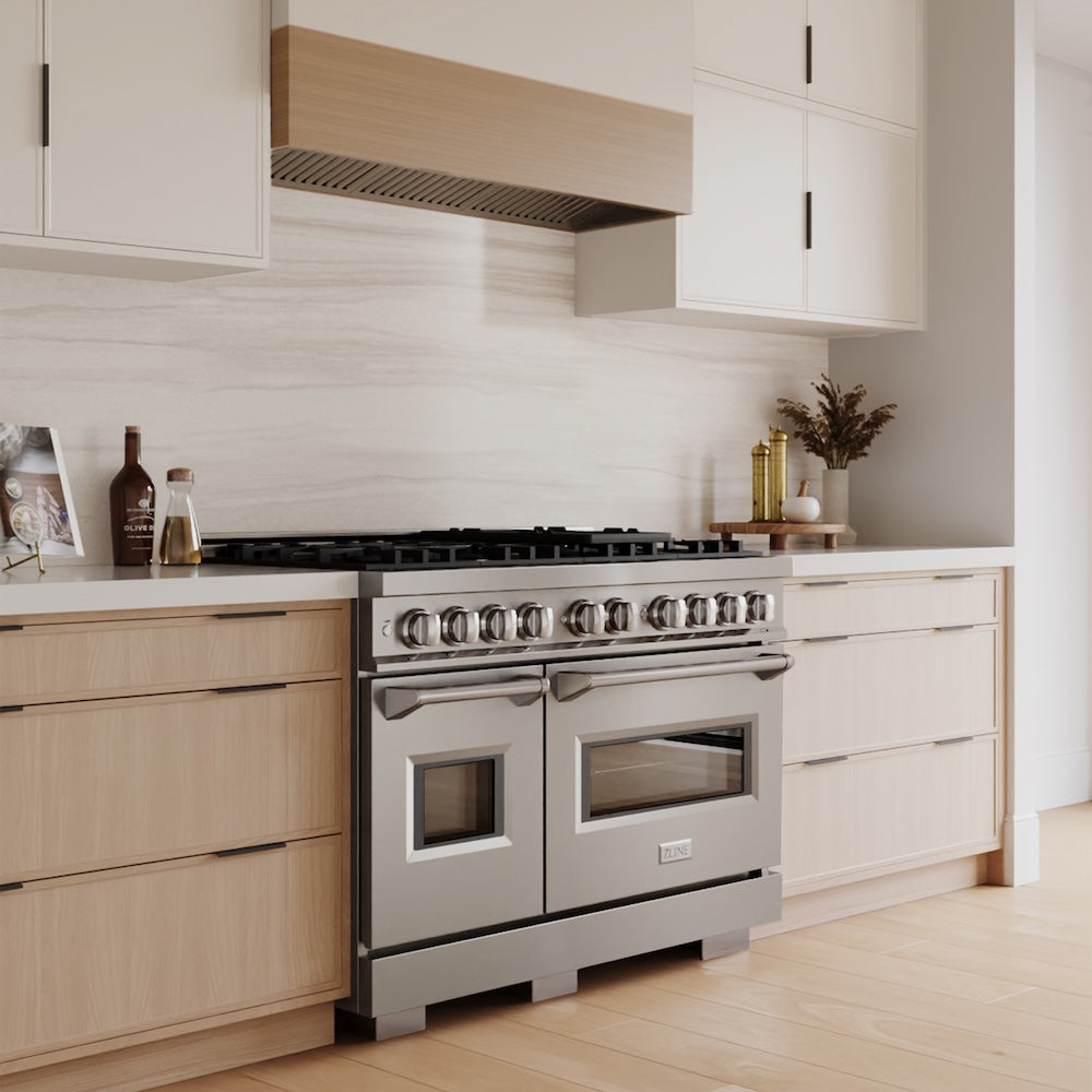 ZLINE 48 in. 6.7 cu. ft. Classic Double Oven Gas Range with 8 Burner Cooktop in Stainless Steel, Open Box-Excellent Condition