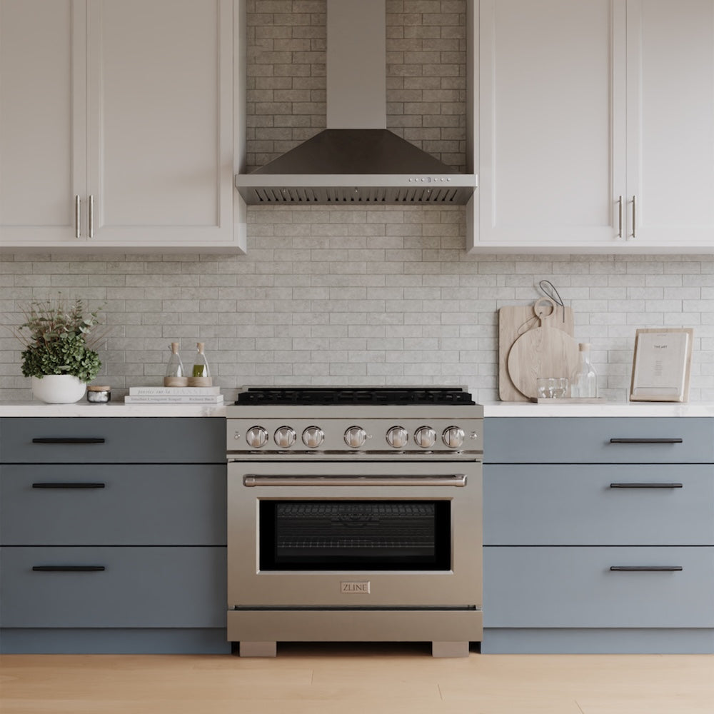ZLINE 36 in. 5.2 cu. ft. Select Gas Range with 6 Burner Cooktop and Convection Gas Oven in Stainless Steel, Open Box-Excellent Condition