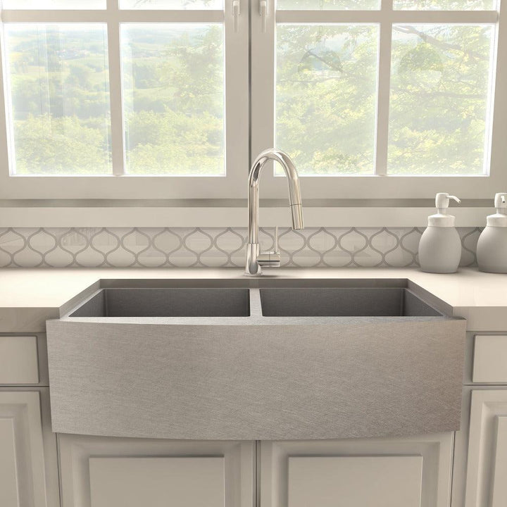 ZLINE Dante Pull Down Single Handle Kitchen Faucet in Chrome (DNT-KF-CH)