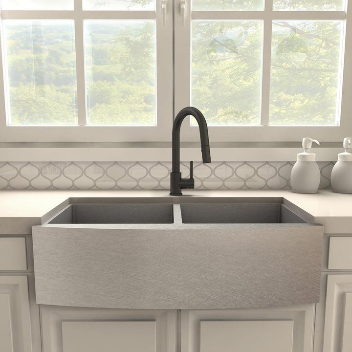 ZLINE Autograph Edition Dante Pull Down Single Handle Kitchen Faucet in Matte Black (DNT-KF-MB)