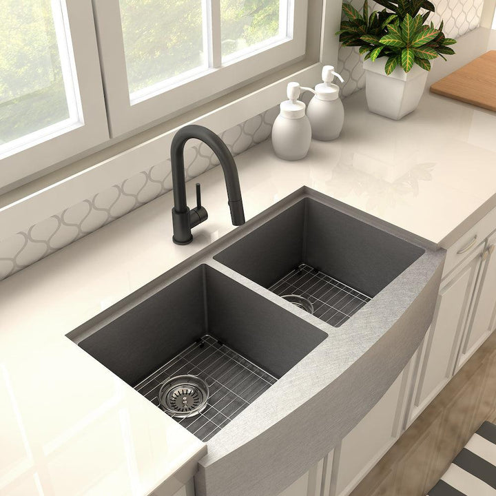 ZLINE Autograph Edition Dante Pull Down Single Handle Kitchen Faucet in Matte Black (DNT-KF-MB)